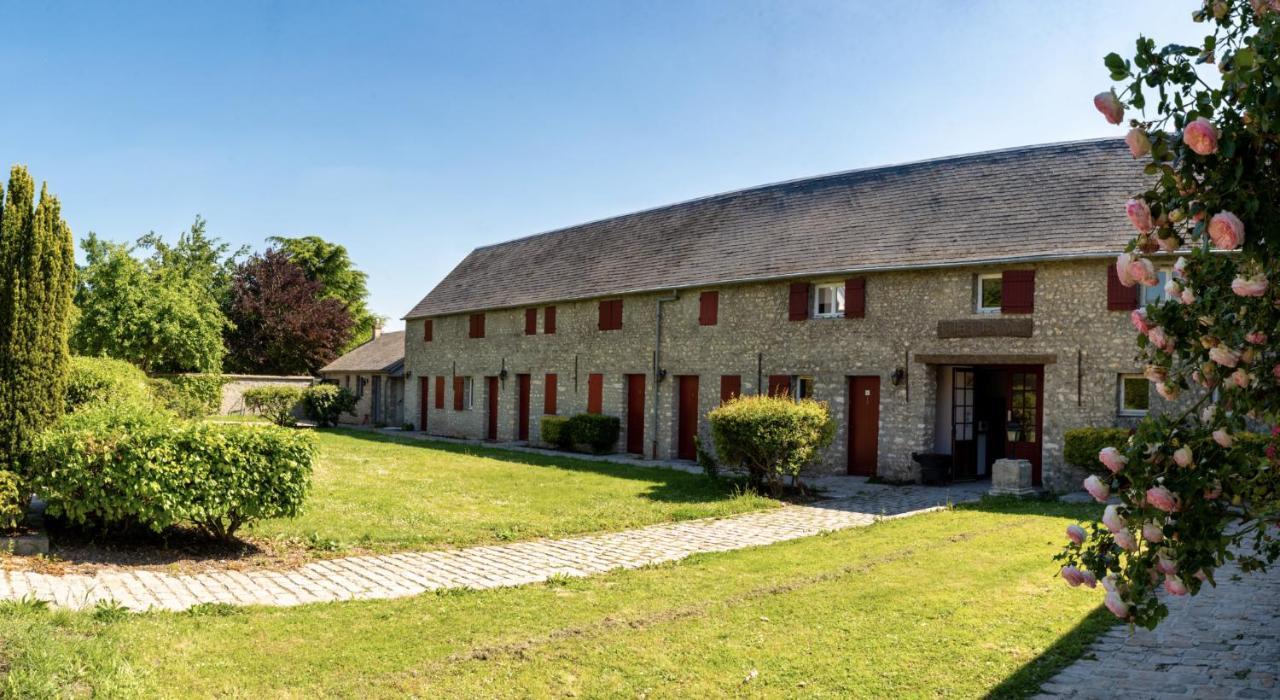 Authentic By Balladins - Domaine Malar Guillerval Εξωτερικό φωτογραφία