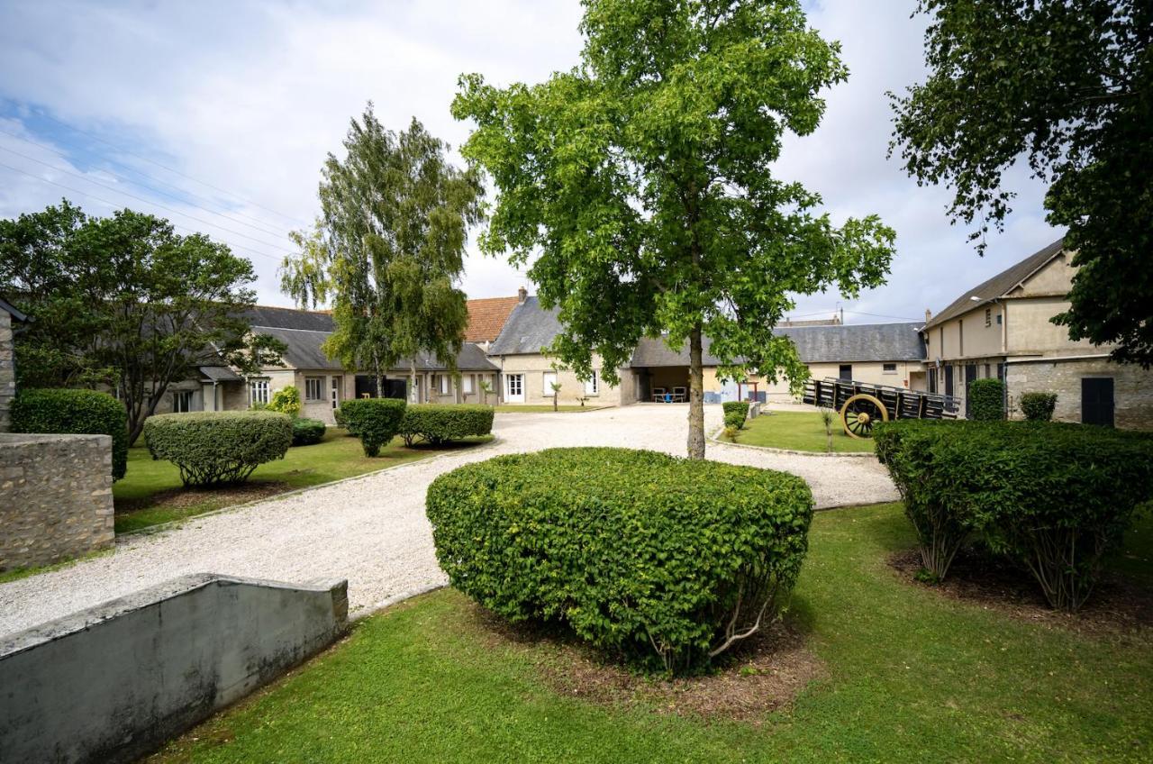 Authentic By Balladins - Domaine Malar Guillerval Εξωτερικό φωτογραφία